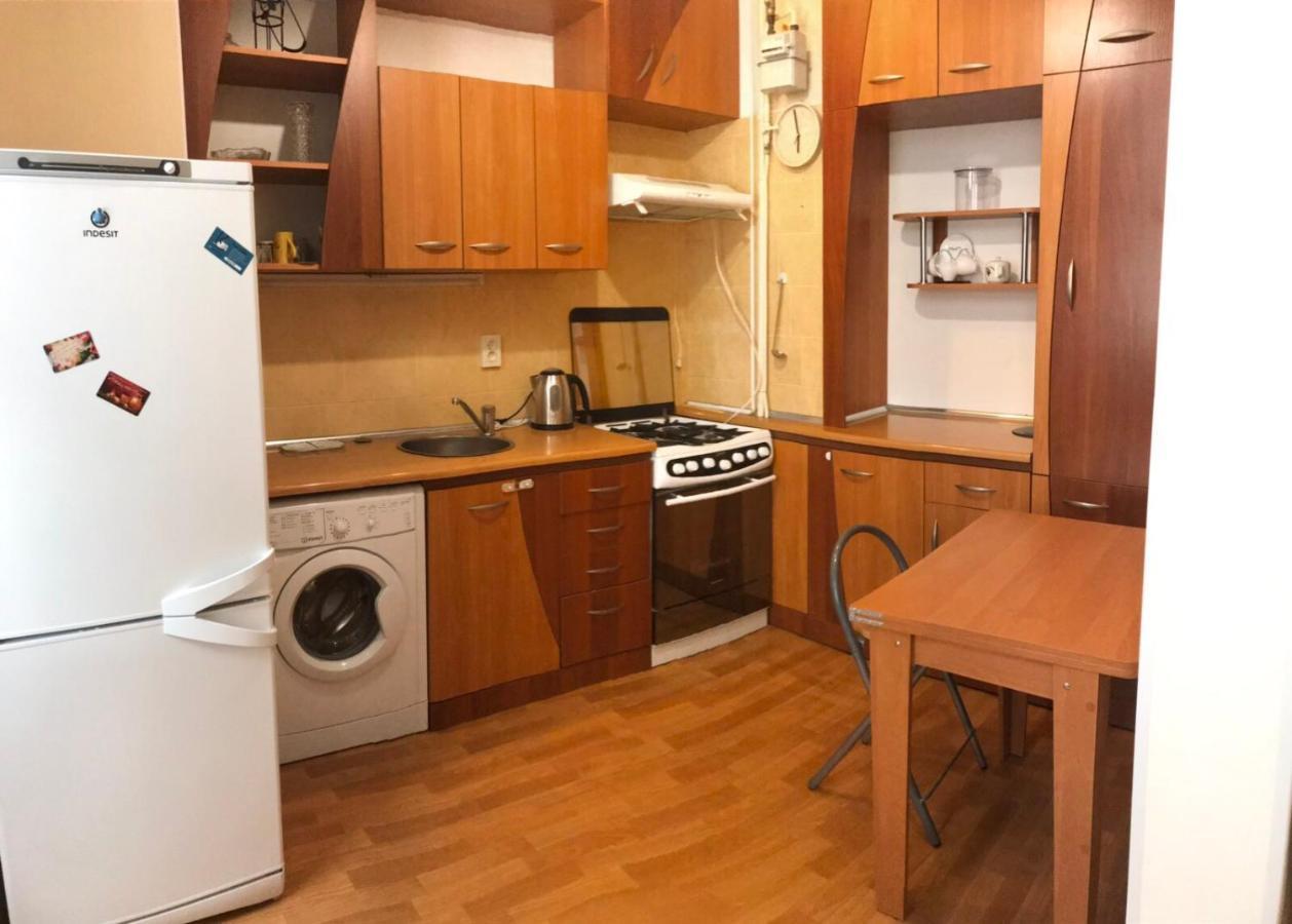 Apartment Near Deribasovskaya Odessa Ngoại thất bức ảnh